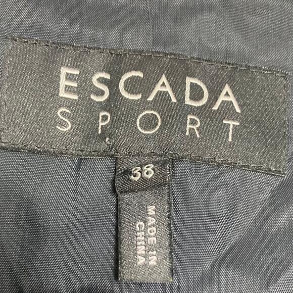 NWOT ESCADA SPORT Blazer 38/M Black 2 Buttons 2 Flap Pockets Long Sleeve Lined - Picture 5 of 11